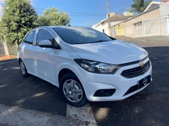 CHEVROLET ONIX 1.0 MPFI LT 8V FLEX 4P MANUAL CHEVROLET ONIX 1.0 MPFI LT 8V FLEX 4P MANUAL